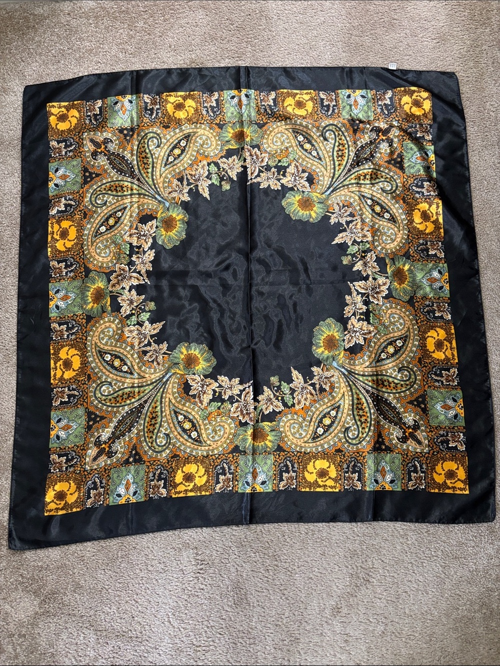 Vintage-Inspired Black Paisley Floral Accent Scarf 35x35